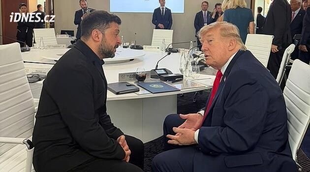 Proč s Putinem? Dohodu o naftě jste mohli uzavřít s námi, vzkázal Zelenskyj USA